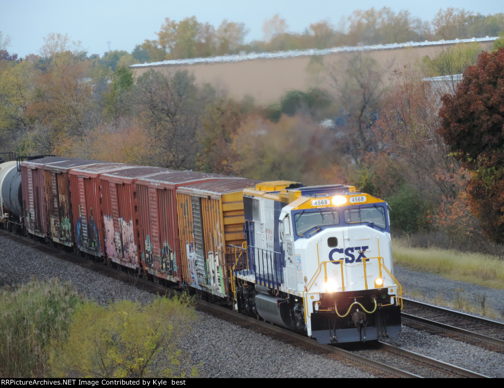 CSX 4568 